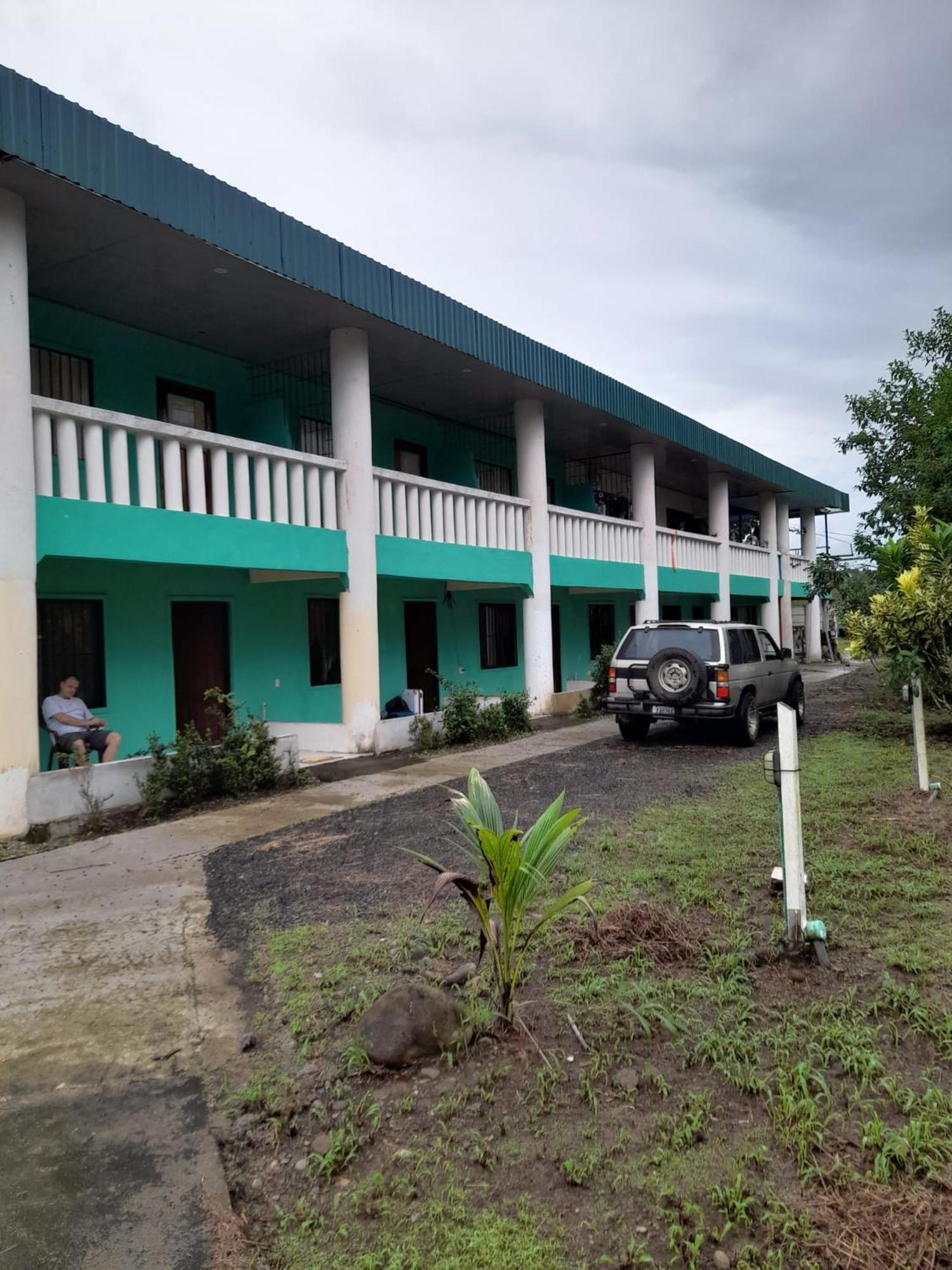 La Tica Aparthotel Horquetas ภายนอก รูปภาพ